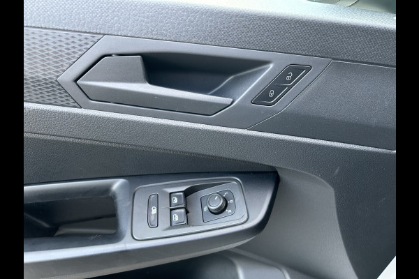 Volkswagen Caddy Cargo Maxi 2.0 TDI Comfort / Sortimo / Carplay navigatie / Parkeersensoren / Cruise control / Airco Volkswagen Caddy Cargo Maxi 2.0 TDI Comfort / Sortimo / Carplay navigatie / Parkeersensoren / Cruise control / Airco