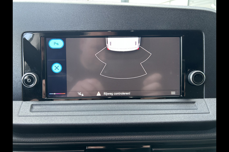 Volkswagen Caddy Cargo Maxi 2.0 TDI Comfort / Sortimo / Carplay navigatie / Parkeersensoren / Cruise control / Airco Volkswagen Caddy Cargo Maxi 2.0 TDI Comfort / Sortimo / Carplay navigatie / Parkeersensoren / Cruise control / Airco