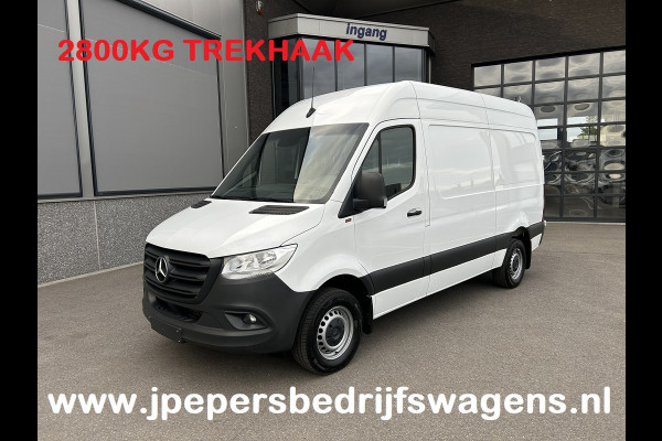 Mercedes-Benz Sprinter 317 CDI L2 H2 2800KG Trekhaak / MBUX / Camera / Navigatie / Stand kachel / Airco / 270 Graden achterdeuren