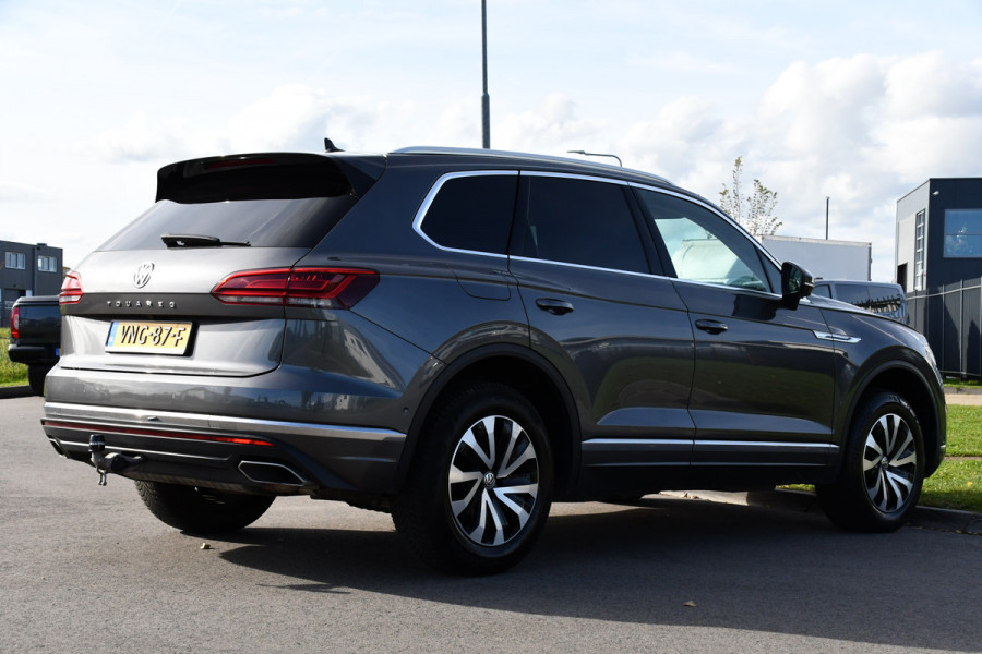 Volkswagen Touareg 3.0 TDI V6 Grijs Kenteken Bpm Vrij Adaptieve Cruise, Camera, Carplay, LED, 3500kg Trekhaak, Stoelverwarming, Automaat, Multimedia, 232pk, BOM VOL Volkswagen Touareg 3.0 TDI V6 Grijs Kenteken Bpm Vrij Adaptieve Cruise, Camera, Carplay, LED, 3500kg Trekhaak, Stoelverwarming, Automaat, Multimedia, 232pk, BOM VOL