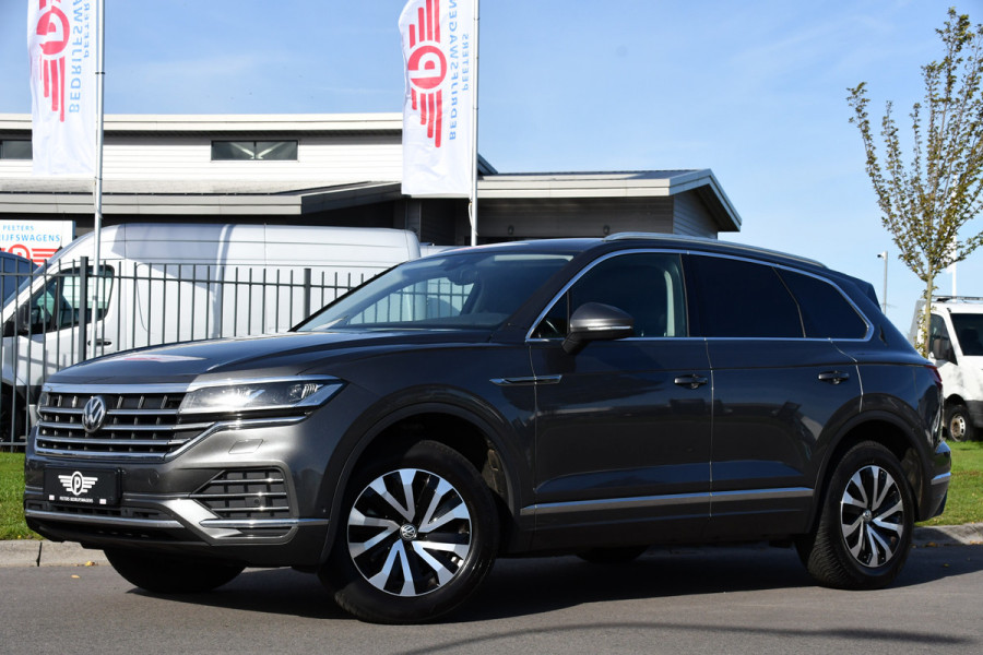 Volkswagen Touareg 3.0 TDI V6 Grijs Kenteken Bpm Vrij Adaptieve Cruise, Camera, Carplay, LED, 3500kg Trekhaak, Stoelverwarming, Automaat, Multimedia, 232pk, BOM VOL Volkswagen Touareg 3.0 TDI V6 Grijs Kenteken Bpm Vrij Adaptieve Cruise, Camera, Carplay, LED, 3500kg Trekhaak, Stoelverwarming, Automaat, Multimedia, 232pk, BOM VOL