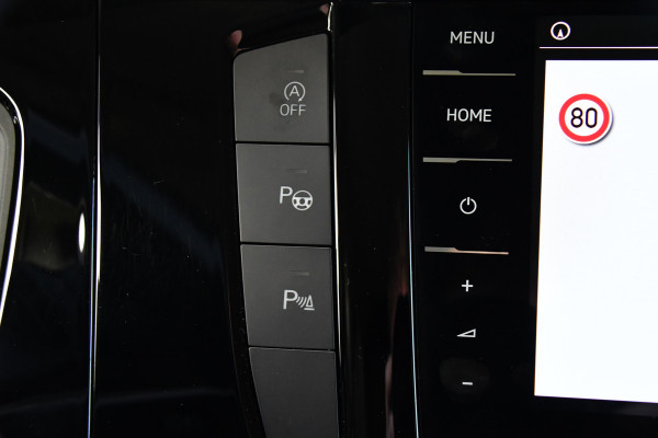 Volkswagen Touareg 3.0 TDI V6 Grijs Kenteken Bpm Vrij Adaptieve Cruise, Camera, Carplay, LED, 3500kg Trekhaak, Stoelverwarming, Automaat, Multimedia, 232pk, BOM VOL Volkswagen Touareg 3.0 TDI V6 Grijs Kenteken Bpm Vrij Adaptieve Cruise, Camera, Carplay, LED, 3500kg Trekhaak, Stoelverwarming, Automaat, Multimedia, 232pk, BOM VOL