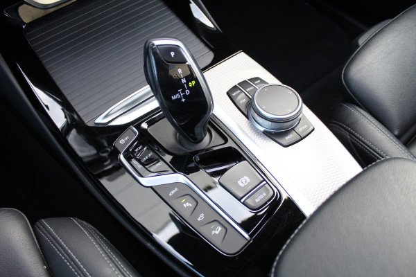 BMW X3 xDrive30e High Executive | M-Sport | Trekhaak | Panoramadak | 360 Camera | Leder | Harman Kardon BMW X3 xDrive30e High Executive | M-Sport | Trekhaak | Panoramadak | 360 Camera | Leder | Harman Kardon