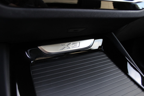 BMW X3 xDrive30e High Executive | M-Sport | Trekhaak | Panoramadak | 360 Camera | Leder | Harman Kardon BMW X3 xDrive30e High Executive | M-Sport | Trekhaak | Panoramadak | 360 Camera | Leder | Harman Kardon