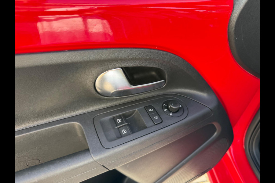 Seat Mii 1.0 Sport Connect | Panoramadak | Zeer netjes | Cruise | NAP