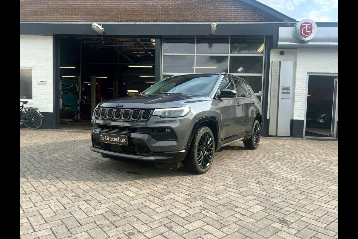 Jeep Compass S Summit 1.5T e-Hybrid