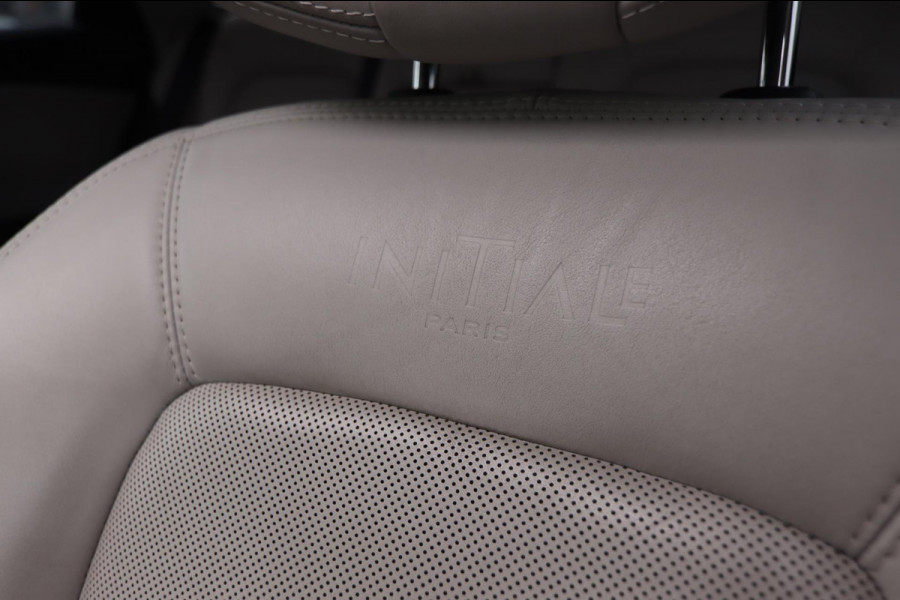 Renault Talisman Estate 1.6 TCe Initiale Paris Aut.|Navi Trekhaak Bose Camera Clima Stoelventilatie/verw. Massage Renault Talisman Estate 1.6 TCe Initiale Paris Aut.|Navi Trekhaak Bose Camera Clima Stoelventilatie/verw. Massage