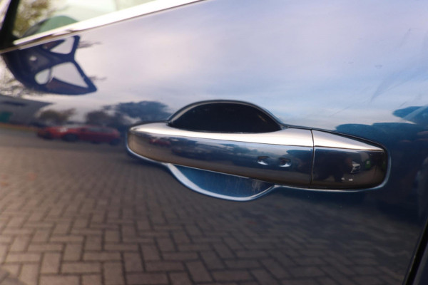 Renault Talisman Estate 1.6 TCe Initiale Paris Aut.|Navi Trekhaak Bose Camera Clima Stoelventilatie/verw. Massage Renault Talisman Estate 1.6 TCe Initiale Paris Aut.|Navi Trekhaak Bose Camera Clima Stoelventilatie/verw. Massage