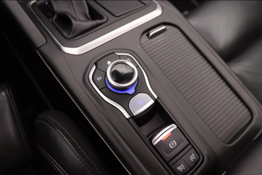 Renault Talisman Estate 1.6 TCe Initiale Paris Aut.|Navi Trekhaak Bose Camera Clima Stoelventilatie/verw. Massage Renault Talisman Estate 1.6 TCe Initiale Paris Aut.|Navi Trekhaak Bose Camera Clima Stoelventilatie/verw. Massage