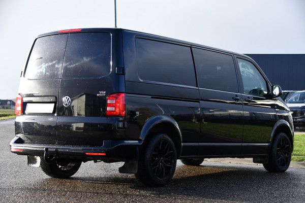 Volkswagen Transporter 2.0 TDI L2H1 DC 4Motion Highline Black Edition Camera, Cruise, Automaat, Multimedia, 204Pk, 2 x schuifdeur, LED, Uniek! Volkswagen Transporter 2.0 TDI L2H1 DC 4Motion Highline Black Edition Camera, Cruise, Automaat, Multimedia, 204Pk, 2 x schuifdeur, LED, Uniek!