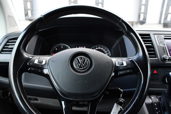 Volkswagen Transporter 2.0 TDI L2H1 DC 4Motion Highline Black Edition Camera, Cruise, Automaat, Multimedia, 204Pk, 2 x schuifdeur, LED, Uniek! Volkswagen Transporter 2.0 TDI L2H1 DC 4Motion Highline Black Edition Camera, Cruise, Automaat, Multimedia, 204Pk, 2 x schuifdeur, LED, Uniek!