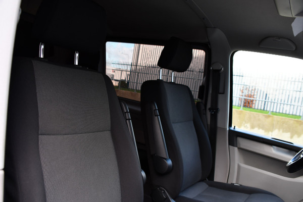 Volkswagen Transporter 2.0 TDI L2H1 DC 4Motion Highline Black Edition Camera, Cruise, Automaat, Multimedia, 204Pk, 2 x schuifdeur, LED, Uniek! Volkswagen Transporter 2.0 TDI L2H1 DC 4Motion Highline Black Edition Camera, Cruise, Automaat, Multimedia, 204Pk, 2 x schuifdeur, LED, Uniek!