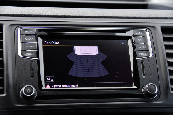 Volkswagen Transporter 2.0 TDI L2H1 DC 4Motion Highline Black Edition Camera, Cruise, Automaat, Multimedia, 204Pk, 2 x schuifdeur, LED, Uniek! Volkswagen Transporter 2.0 TDI L2H1 DC 4Motion Highline Black Edition Camera, Cruise, Automaat, Multimedia, 204Pk, 2 x schuifdeur, LED, Uniek!
