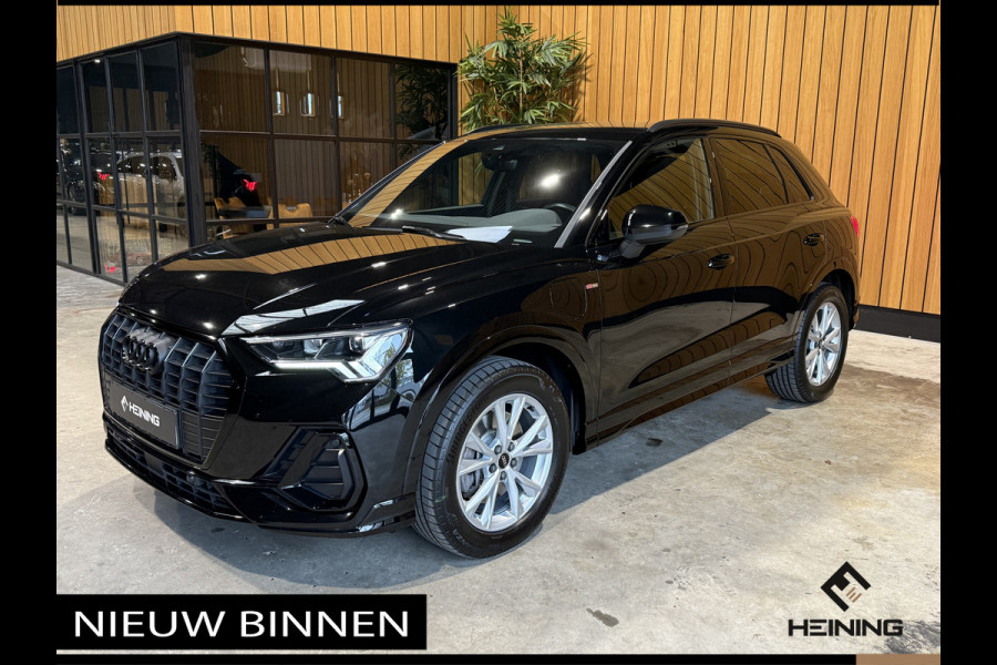 Audi Q3 45 TFSI e S edition Black edition. Trekhaak. Navi.