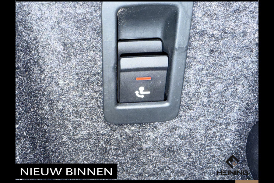 Audi Q3 45 TFSI e S edition Black edition. Trekhaak. Navi.