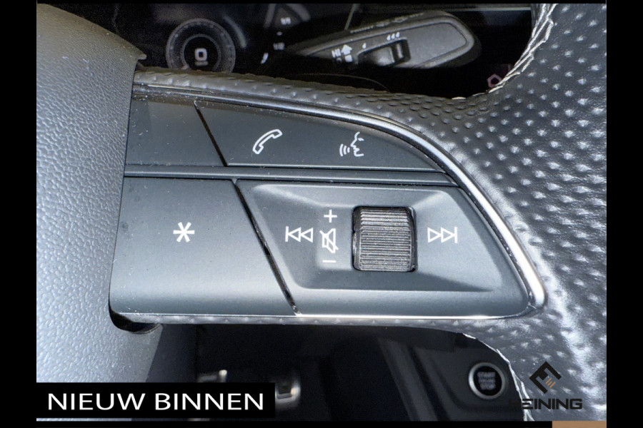 Audi Q3 45 TFSI e S edition Black edition. Trekhaak. Navi.