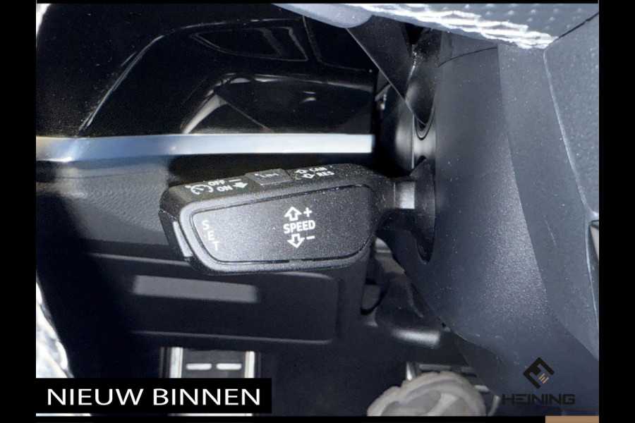 Audi Q3 45 TFSI e S edition Black edition. Trekhaak. Navi.