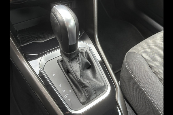 Volkswagen T-Roc 1.5 TSI Style Business | Automaat | Trekhaak | Virtual Cockpit | Topstaat!