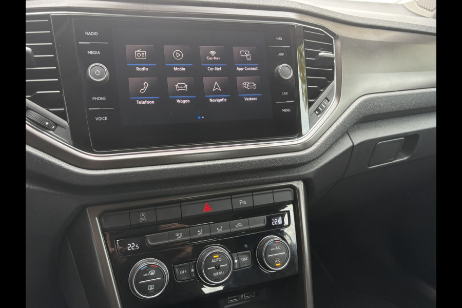 Volkswagen T-Roc 1.5 TSI Style Business | Automaat | Trekhaak | Virtual Cockpit | Topstaat!