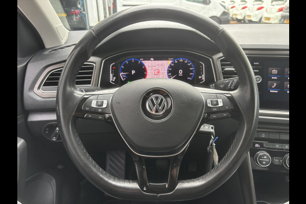 Volkswagen T-Roc 1.5 TSI Style Business | Automaat | Trekhaak | Virtual Cockpit | Topstaat!