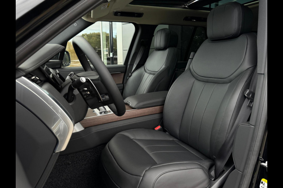 Land Rover Range Rover P460e SE PHEV | 4 Wheel Steering | Soft Close | 22''