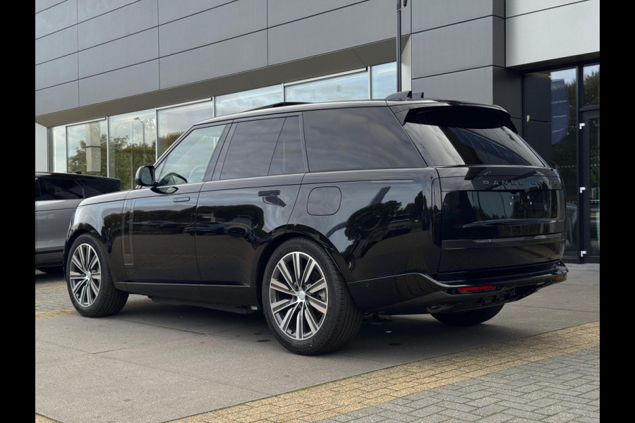 Land Rover Range Rover P460e SE PHEV | 4 Wheel Steering | Soft Close | 22''