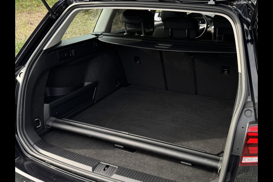 Volkswagen Passat Variant 218PK DSG HYBRID GTE BUSINESS CAMERA//SIDE-ASSIST/STUURVERW.