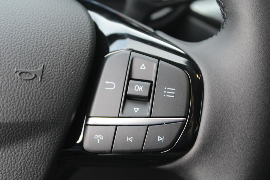 Ford Kuga 2.5 PHEV Titanium 243pk |  Driver Assistance Pack | Winterpack | Wegklapbare Trekhaak | All Weatherbanden | Reserveband Ford Kuga 2.5 PHEV Titanium 243pk |  Driver Assistance Pack | Winterpack | Wegklapbare Trekhaak | All Weatherbanden | Reserveband