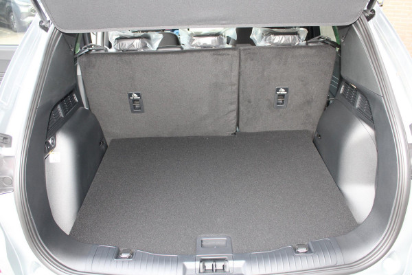 Ford Kuga 2.5 PHEV Titanium 243pk |  Driver Assistance Pack | Winterpack | Wegklapbare Trekhaak | All Weatherbanden | Reserveband Ford Kuga 2.5 PHEV Titanium 243pk |  Driver Assistance Pack | Winterpack | Wegklapbare Trekhaak | All Weatherbanden | Reserveband