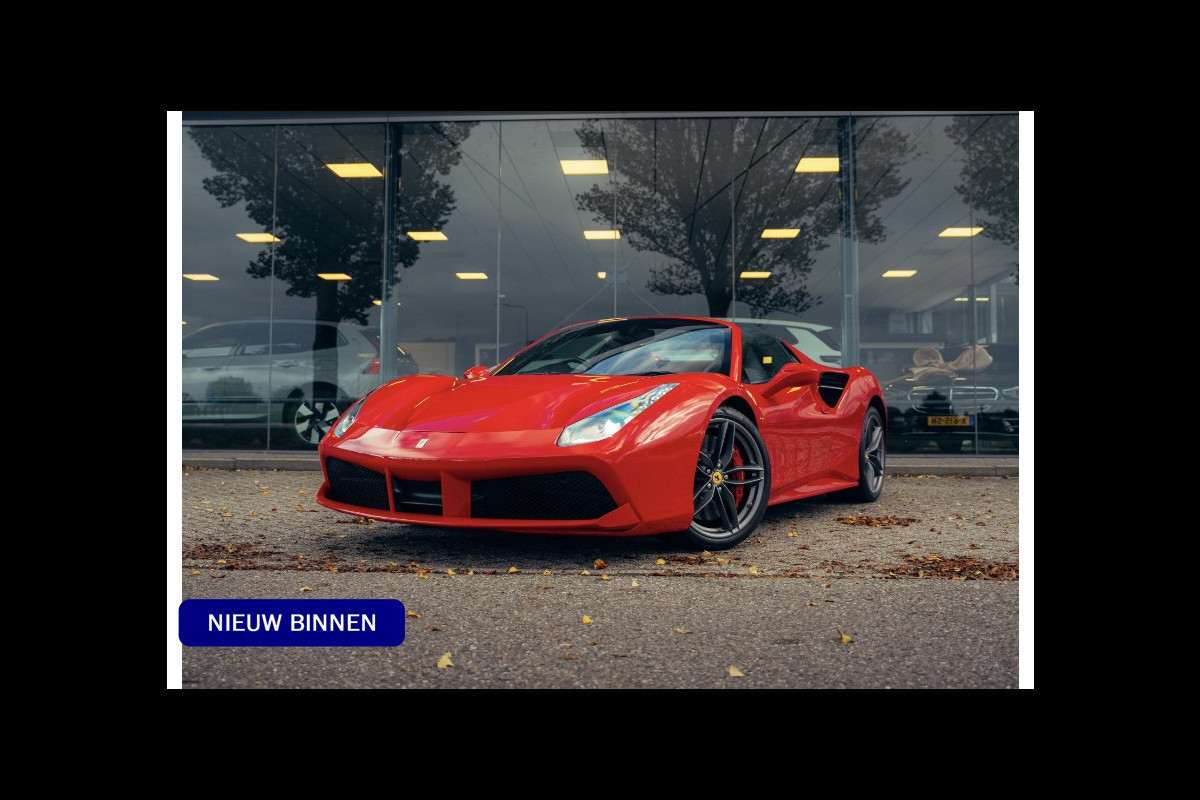 Ferrari 488 3.9 Spider HELE ** NL geleverd ** Atelier ** Carbon ** Titanium Exhaust ** 360 Camera ** Scuderia Shields ** NAP! Ferrari 488 3.9 Spider HELE ** NL geleverd ** Atelier ** Carbon ** Titanium Exhaust ** 360 Camera ** Scuderia Shields ** NAP!