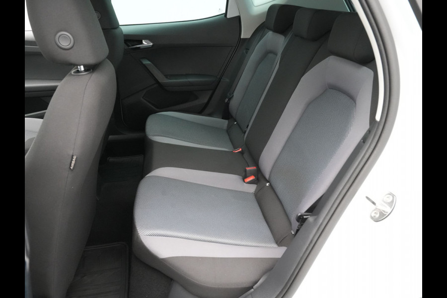 Seat Arona 1.0 TSI 115pk DSG Style Navigatie Clima Trekhaak PDC Privacy glass 205