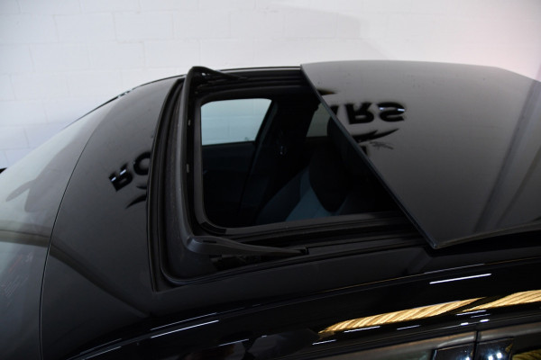 Audi Q2 35 TFSI S Edition, Blackline, Panoramadak Audi Q2 35 TFSI S Edition, Blackline, Panoramadak