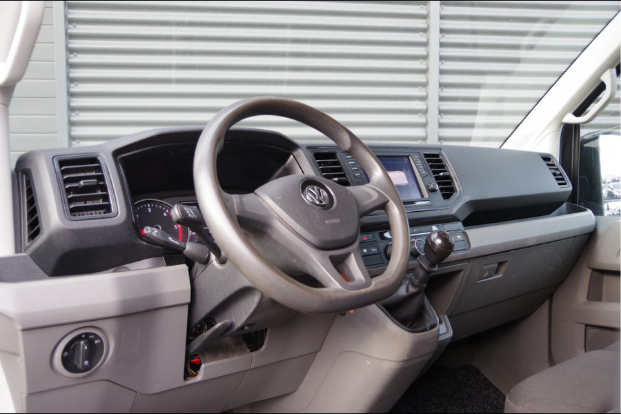 Volkswagen Crafter 35 2.0 TDI L3H3 Highline LED, 140PK, TREKHAAK, E6, APPLE CARPLAY, CRUISE, AIRCO Volkswagen Crafter 35 2.0 TDI L3H3 Highline LED, 140PK, TREKHAAK, E6, APPLE CARPLAY, CRUISE, AIRCO