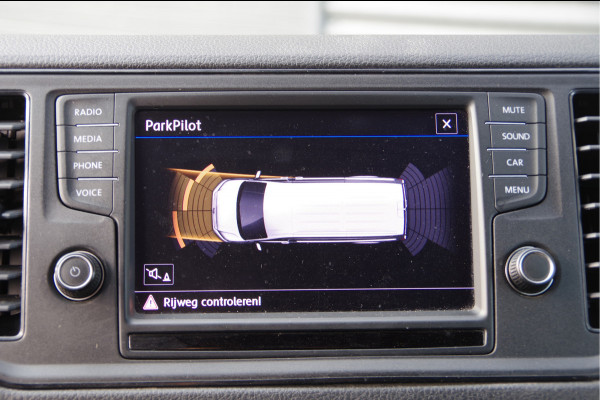 Volkswagen Crafter 35 2.0 TDI L3H3 Highline LED, 140PK, TREKHAAK, E6, APPLE CARPLAY, CRUISE, AIRCO Volkswagen Crafter 35 2.0 TDI L3H3 Highline LED, 140PK, TREKHAAK, E6, APPLE CARPLAY, CRUISE, AIRCO