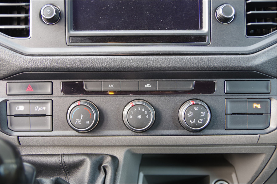 Volkswagen Crafter 35 2.0 TDI L3H3 Highline LED, 140PK, TREKHAAK, E6, APPLE CARPLAY, CRUISE, AIRCO Volkswagen Crafter 35 2.0 TDI L3H3 Highline LED, 140PK, TREKHAAK, E6, APPLE CARPLAY, CRUISE, AIRCO