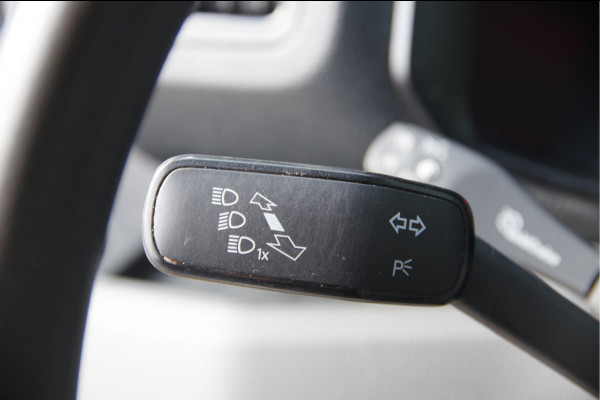 Volkswagen Crafter 35 2.0 TDI L3H3 Highline LED, 140PK, TREKHAAK, E6, APPLE CARPLAY, CRUISE, AIRCO Volkswagen Crafter 35 2.0 TDI L3H3 Highline LED, 140PK, TREKHAAK, E6, APPLE CARPLAY, CRUISE, AIRCO