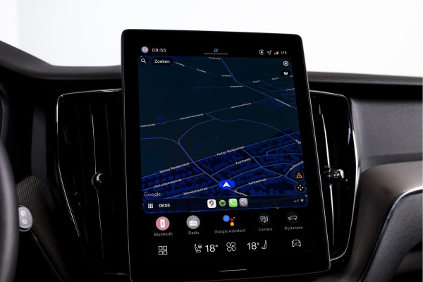 Volvo XC60 2.0 T8 Plug-in hybrid AWD Plus Black Edition - Automaat | S/K Panodak | Dig.Cockpit | Adapt.Cruise | Stoel-+Stuurverw. | 360 Camera | NAV+App.Connect | Auto.Airco | Harmon Kardon | LM 21" | 2481