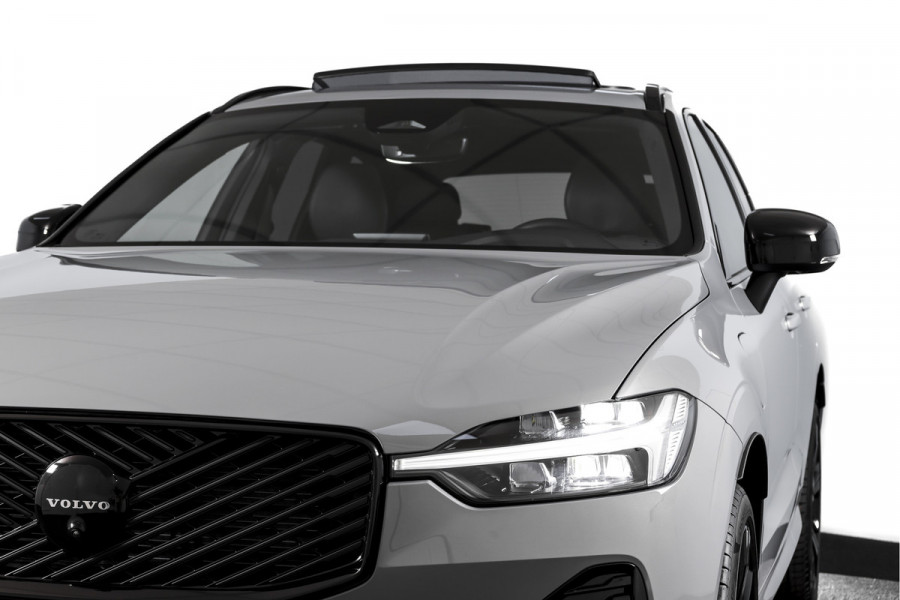 Volvo XC60 2.0 T8 Plug-in hybrid AWD Plus Black Edition - Automaat | S/K Panodak | Dig.Cockpit | Adapt.Cruise | Stoel-+Stuurverw. | 360 Camera | NAV+App.Connect | Auto.Airco | Harmon Kardon | LM 21" | 2481