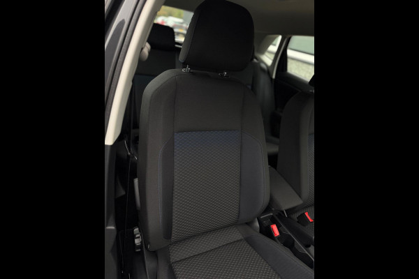 Volkswagen Polo 1.0 TSI United CarPlay Camera Volkswagen Polo 1.0 TSI United CarPlay Camera