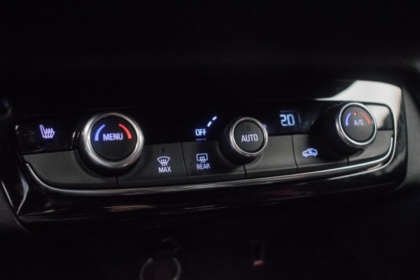 Opel Corsa 1.2 Turbo GS Line Automaat [ Digital Cockpit Camera Carplay Full LED Stoelverwarming Trekhaak Keyless ]