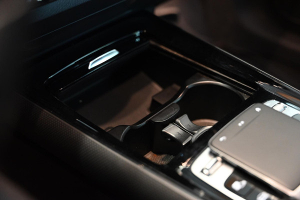 Mercedes-Benz B-Klasse 180 Business Solution Plus - Stoelverwarming - Achteruitrijcamera - LED Koplampen - El. Kofferklep -