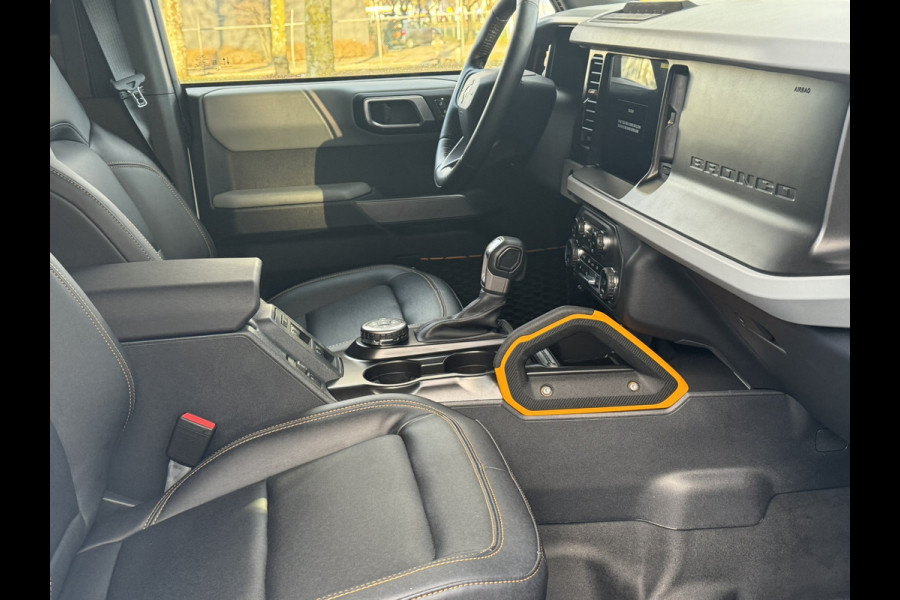 Ford Bronco AWD 2.7L V6 BADLANDS