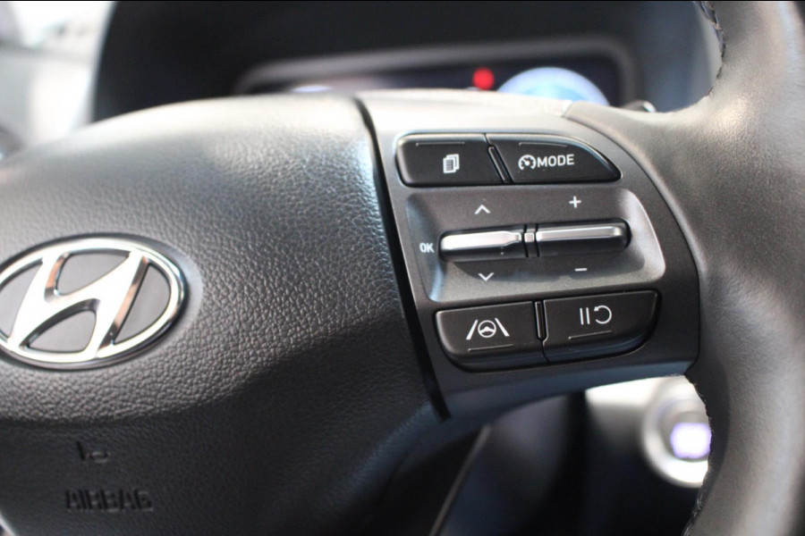 Hyundai Kona 1.6 GDI HEV Premium navi/Camera/Carplay Prijs is rijklaar Hyundai Kona 1.6 GDI HEV Premium navi/Camera/Carplay Prijs is rijklaar