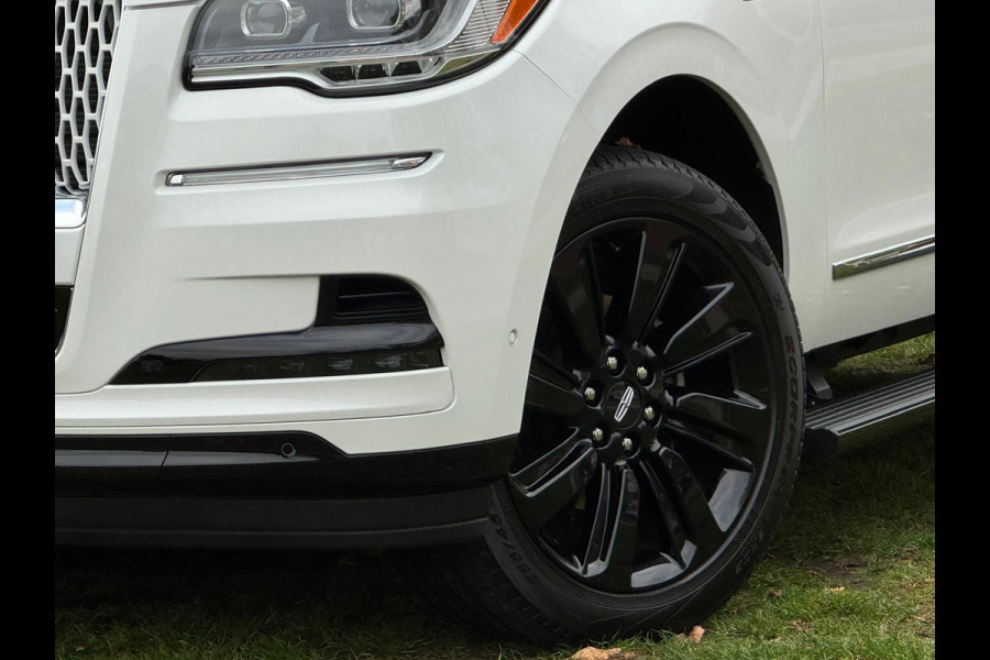 Lincoln Navigator 3.5 V6 EcoBoost Black Label Lincoln Navigator 3.5 V6 EcoBoost Black Label