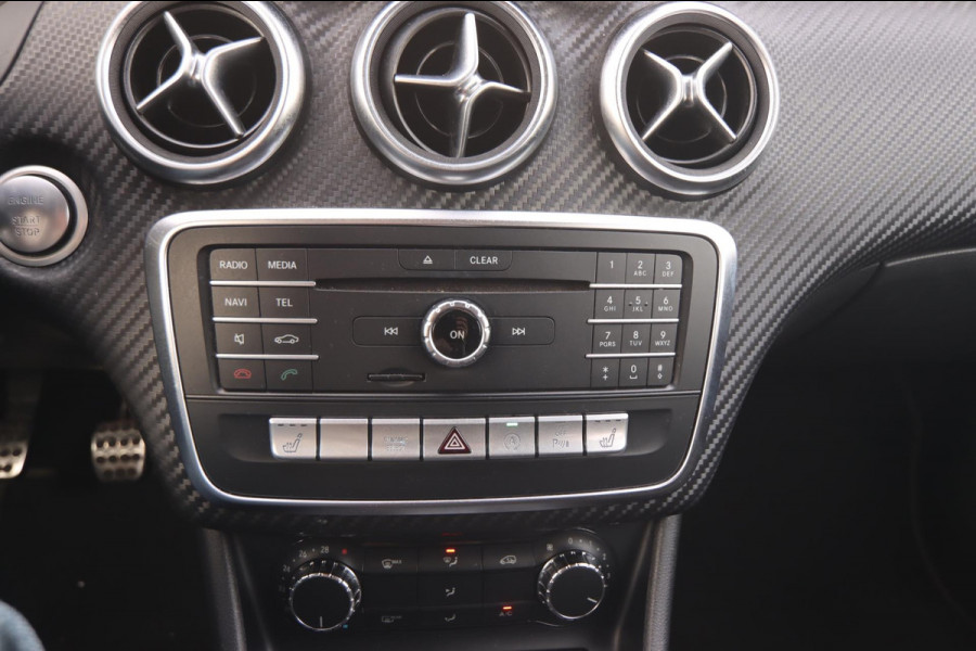 Mercedes-Benz A-Klasse 180 AMG-Line Pano Sportstoelen Led Navi Camera Parkeersensor V+A Cruise Control Sfeerverlichting
