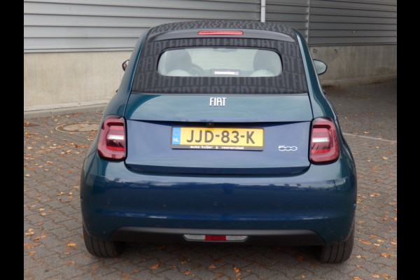 Fiat 500E La Prima 42 kWh | Cabriolet | Leder | Apple Carpl / Andr. Auto Fiat 500E La Prima 42 kWh | Cabriolet | Leder | Apple Carpl / Andr. Auto