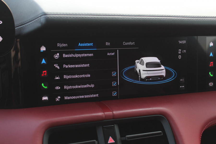 Porsche Taycan Cross Turismo 4 93 kWh / Panoramadak / 360Camera / Passenger Display / Sportdesign + Chrono / 21'' / Bose / Luchtvering / Keyless / Stuur+Stoelverwarming / Dodehoek / DAB / ACC Porsche Taycan Cross Turismo 4 93 kWh / Panoramadak / 360Camera / Passenger Display / Sportdesign + Chrono / 21'' / Bose / Luchtvering / Keyless / Stuur+Stoelverwarming / Dodehoek / DAB / ACC