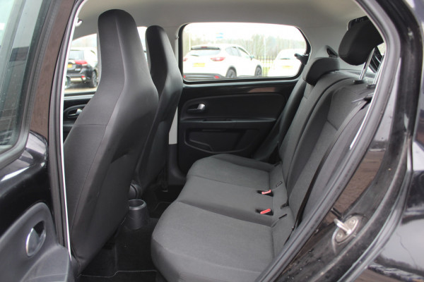 Volkswagen up! 1.0 BMT move up! / NL Auto! / BTW / Airco / DAB / Radio / Bluetooth / 5drs Volkswagen up! 1.0 BMT move up! / NL Auto! / BTW / Airco / DAB / Radio / Bluetooth / 5drs