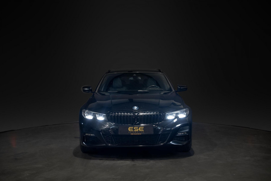 BMW 3 Serie Touring 330e M-Sport | Pano | Trekhaak | 360 camera