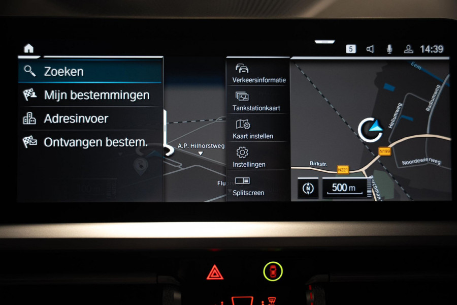 BMW 3 Serie Touring 330e M-Sport | Pano | Trekhaak | 360 camera